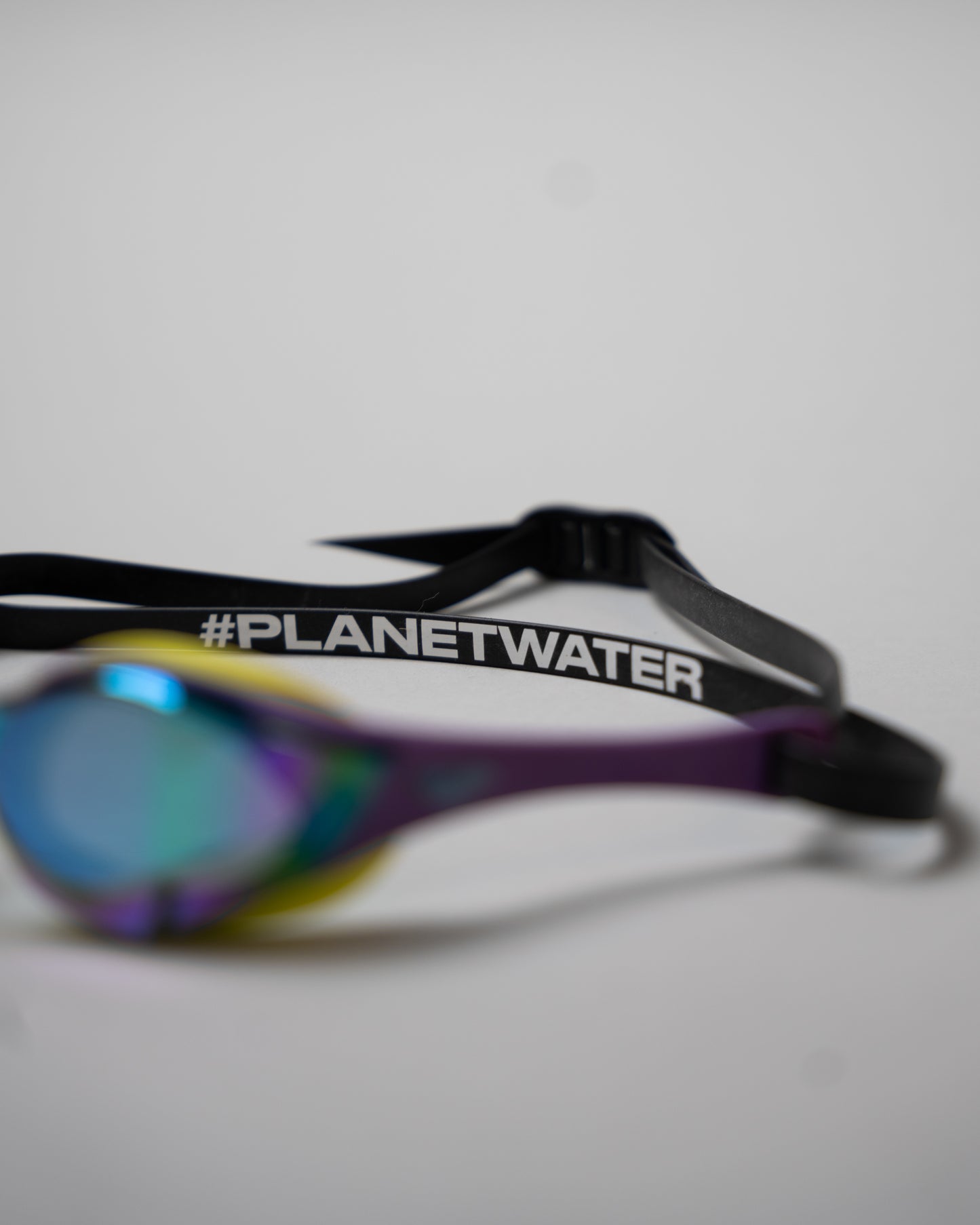 Arena Cobra Ultra Swipe Mirror Emerald/Plum/Cyber Lime