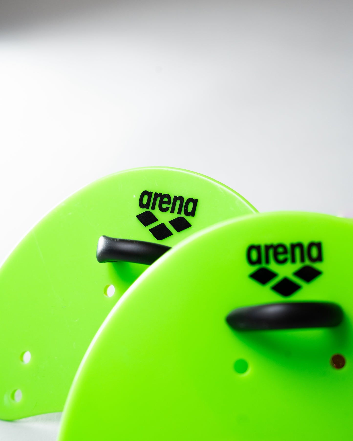 Arena Elite Finger Paddle Green (Size Small)