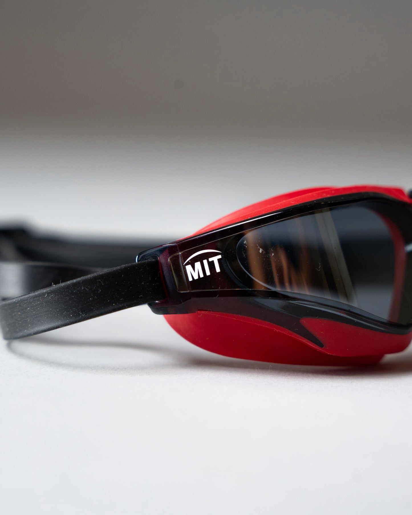 Swans Valkyrie Racing MIT Smoke Lens Gold Mirror