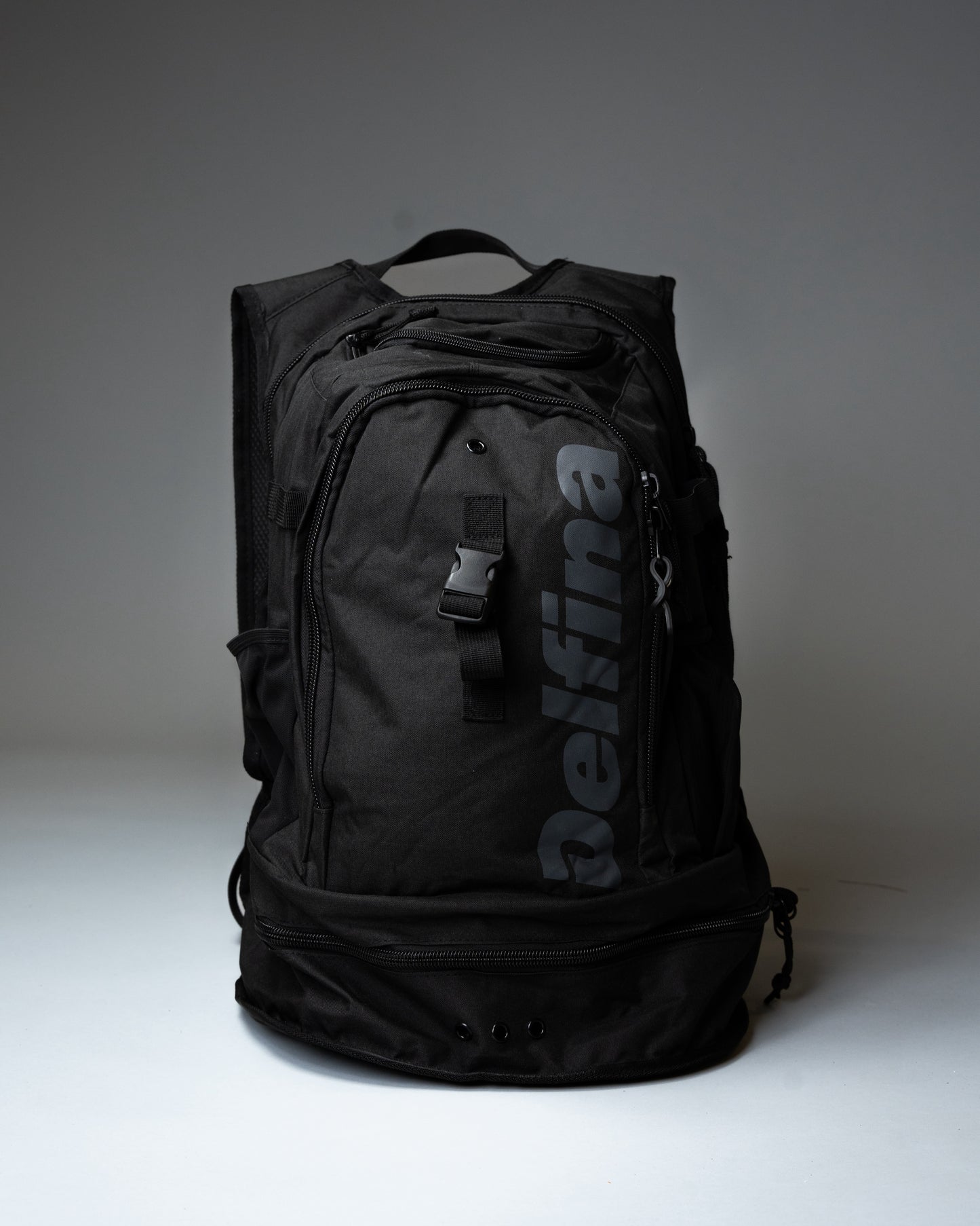 Delfina Lux Backpack 40L Black