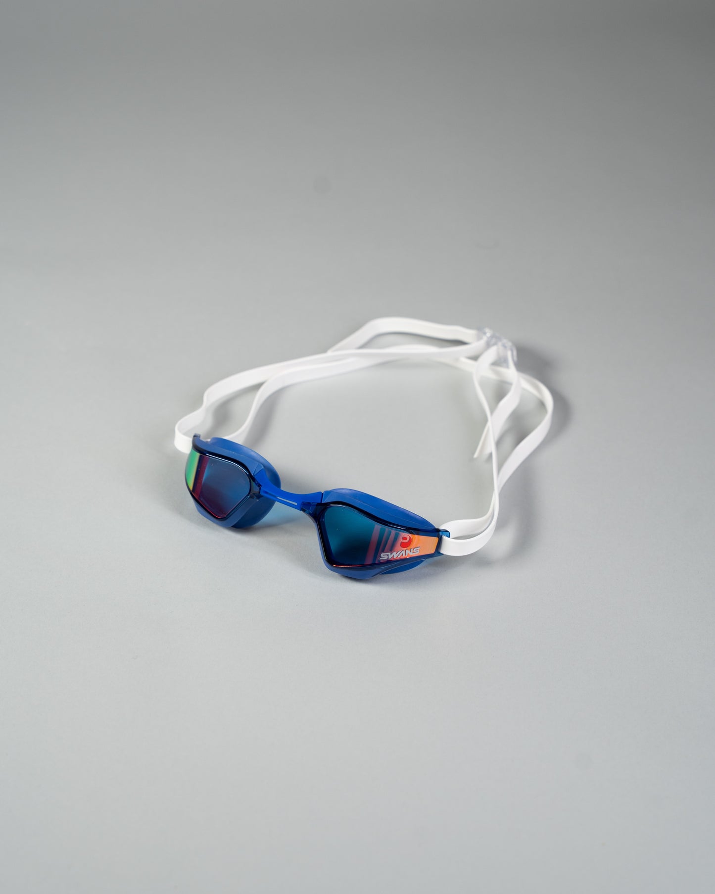 Swans Valkyrie Racing MIT White/Navy