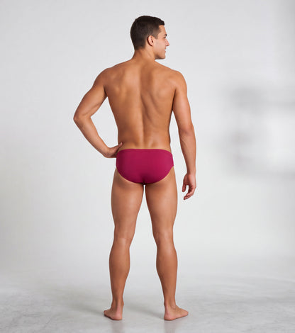 Arena Solid Briefs Badebukse Rød